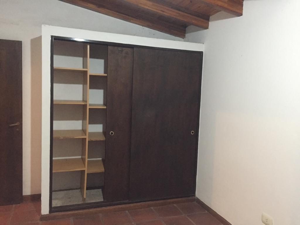 ALQUILER CASA 4 DORMITORIOS  MENDIOLAZA GOLF