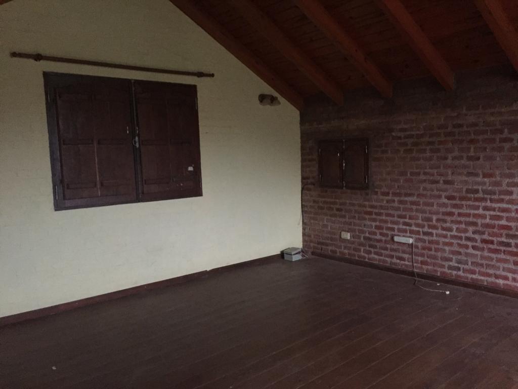 ALQUILER CASA 4 DORMITORIOS  MENDIOLAZA GOLF