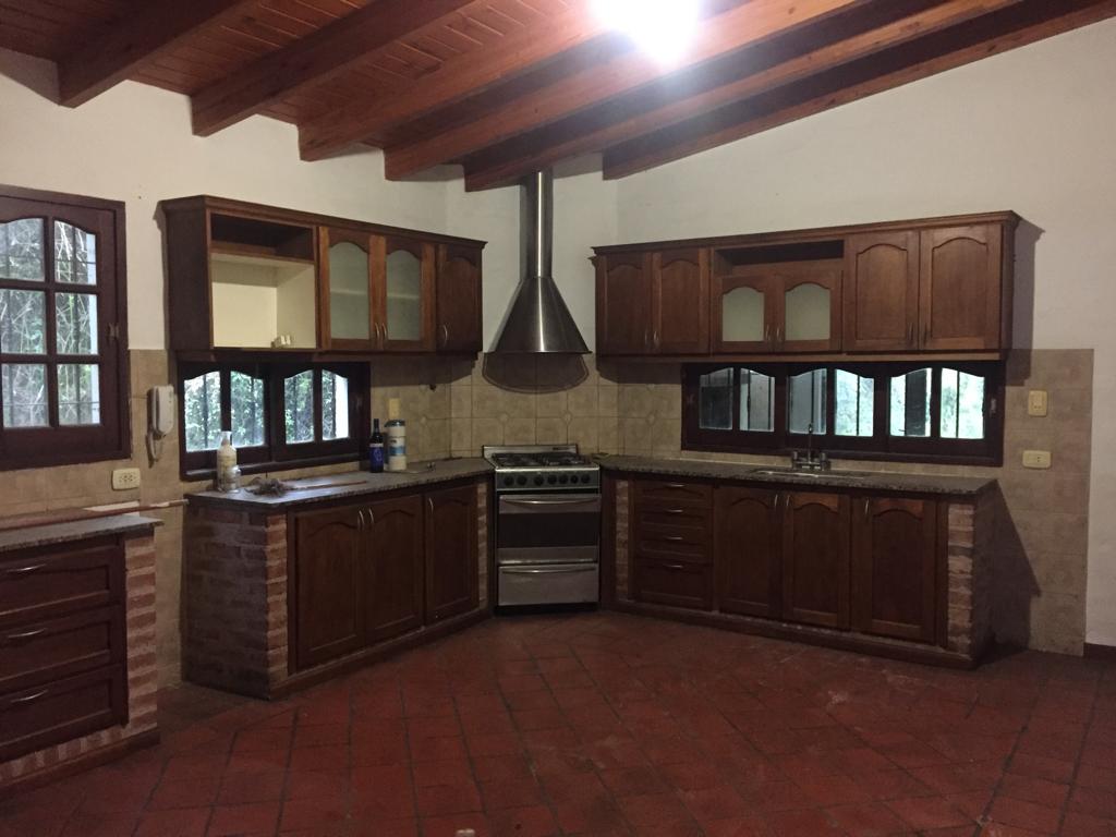 ALQUILER CASA 4 DORMITORIOS  MENDIOLAZA GOLF