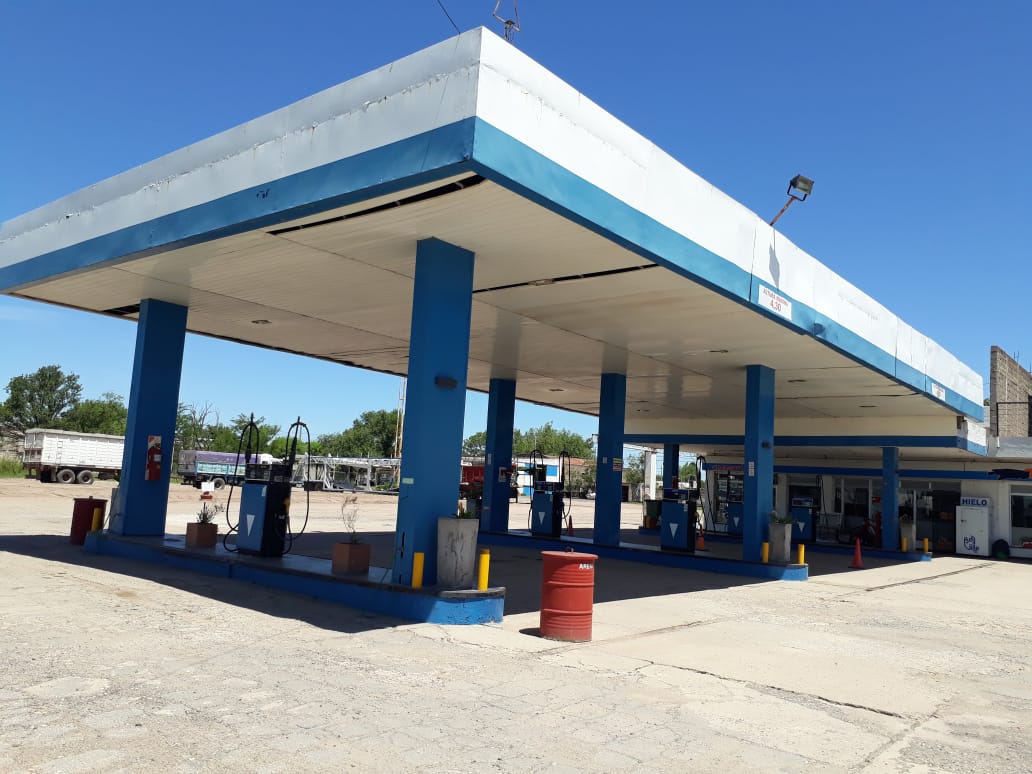 VENTA DE IMPORTANTE PREDIO 4 LOTES CON ESTACION DE SERVICIO SOBRE RUTA NAC N9 465KM, B ENSANCHE OESTE, LEONES , DEPTO MARCOS JUAREZ