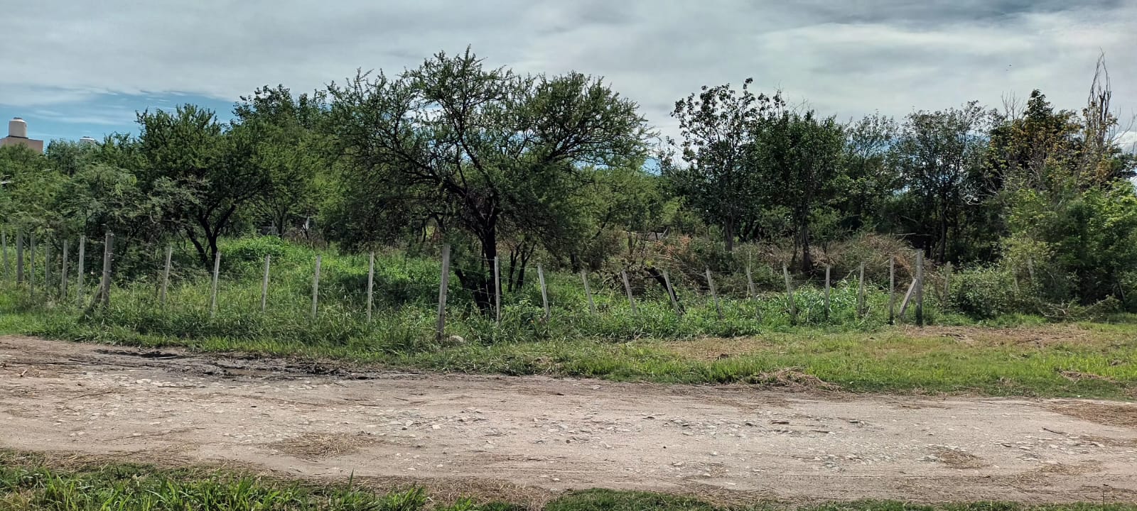 VENTA DE LOTE CON ESCRITURA - VILLA LAS ROSAS, TRASLASIERRAS