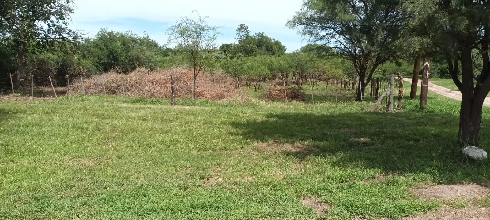 VENTA DE LOTE CON ESCRITURA - VILLA LAS ROSAS, TRASLASIERRAS