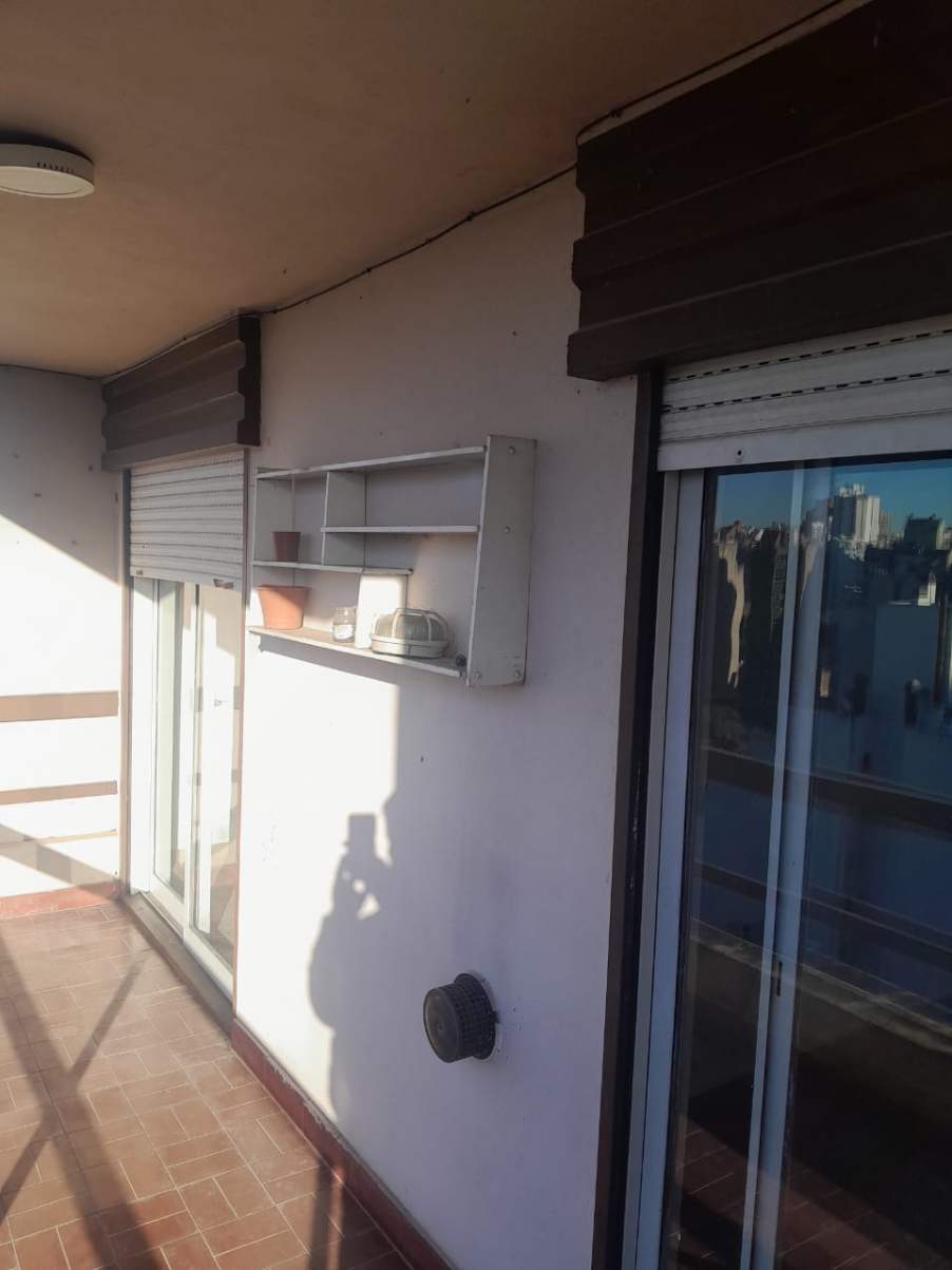 DEPARTAMENTO EN ALQUILER 1 DORMITORIO CON BALCON, A UNA CUADRA DEL PATIO OLMOS