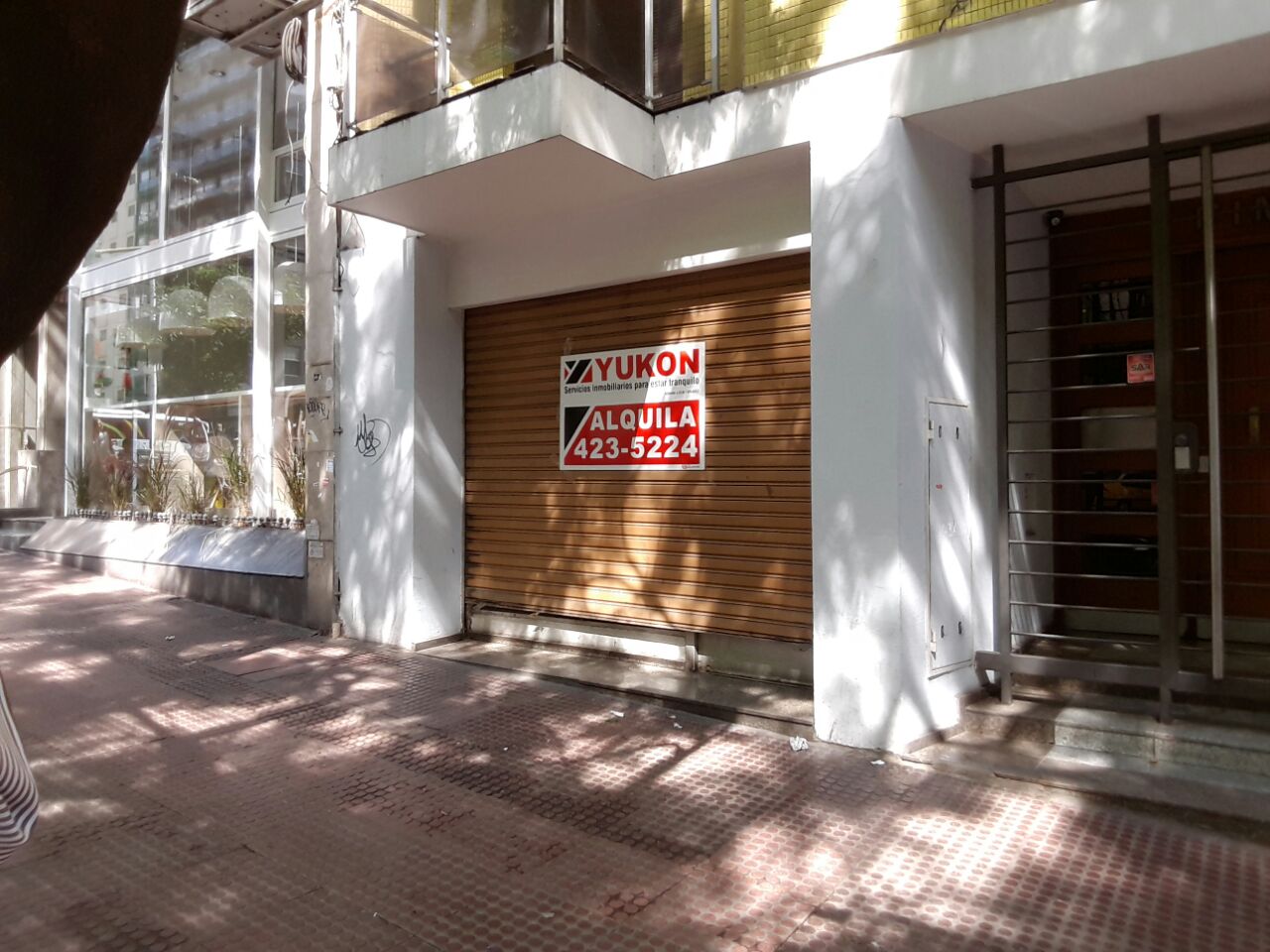 DPTO EN ALQUILER 2 DORMITORIOS BV CHACABUCO 386 PB CPATIO