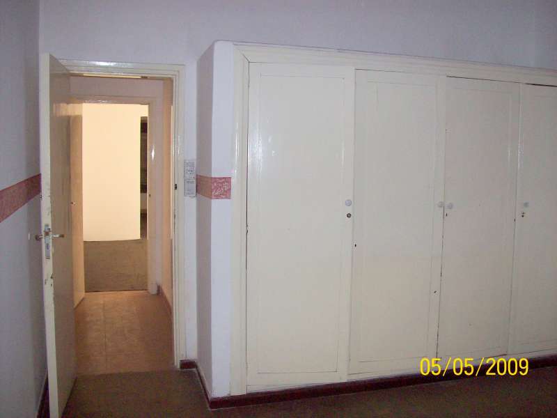 CASA EN ALQUILER SOBRE AV. SABATTINI 4386 DE 3 DORM CLOCAL Y GARAGE