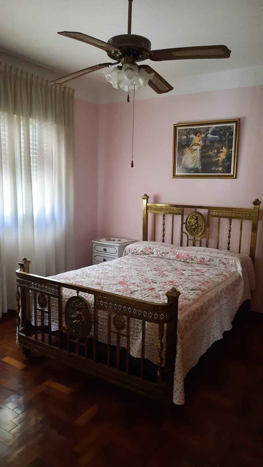 Venta. casa 3 dorm, B Marques, a mts de Monseñor