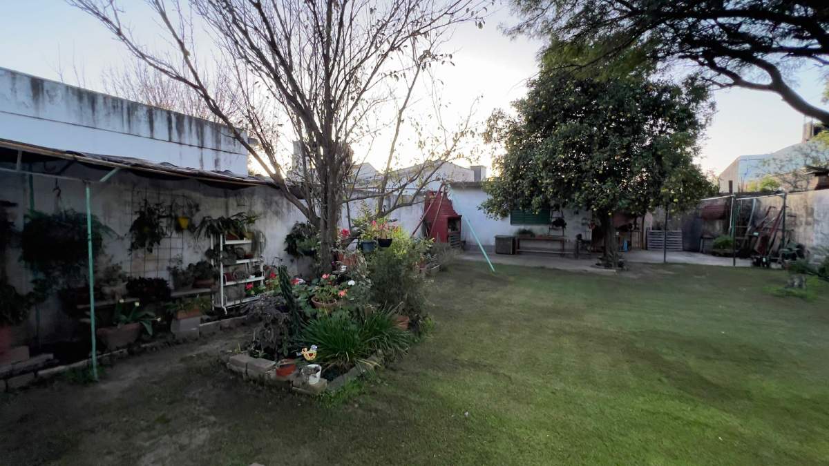 Venta, Casa 2 dorm, B Marques, Apto Crédito