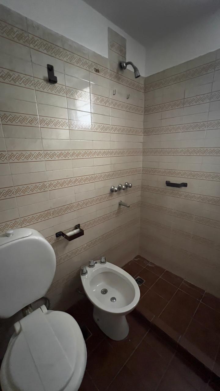ALQUILER Monoambiente  Con Cochera Complejo Arcos del Cerro,B Las Palmas
