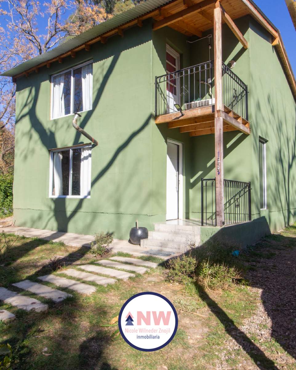 Casa de tres dormitorios con pileta - Villa Ciudad Parque - Cordoba