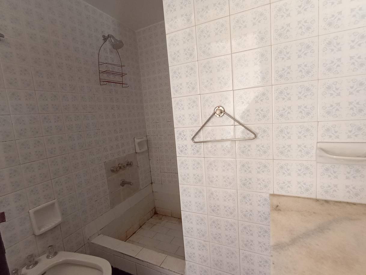 GRAN INMUEBLE , CATEGORÍA !!! CON ESCRITURA Y PLANOS