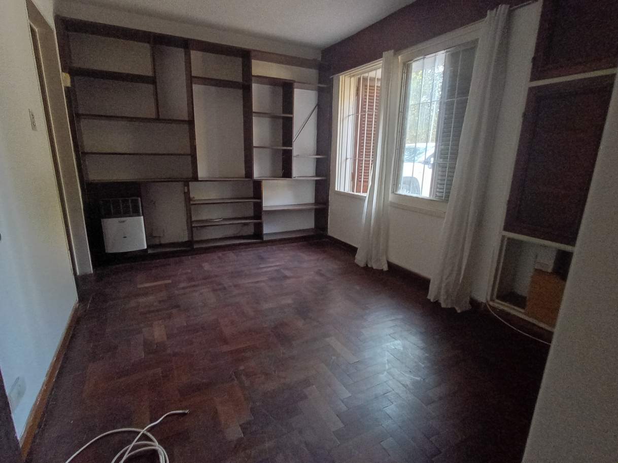 GRAN INMUEBLE , CATEGORÍA !!! CON ESCRITURA Y PLANOS