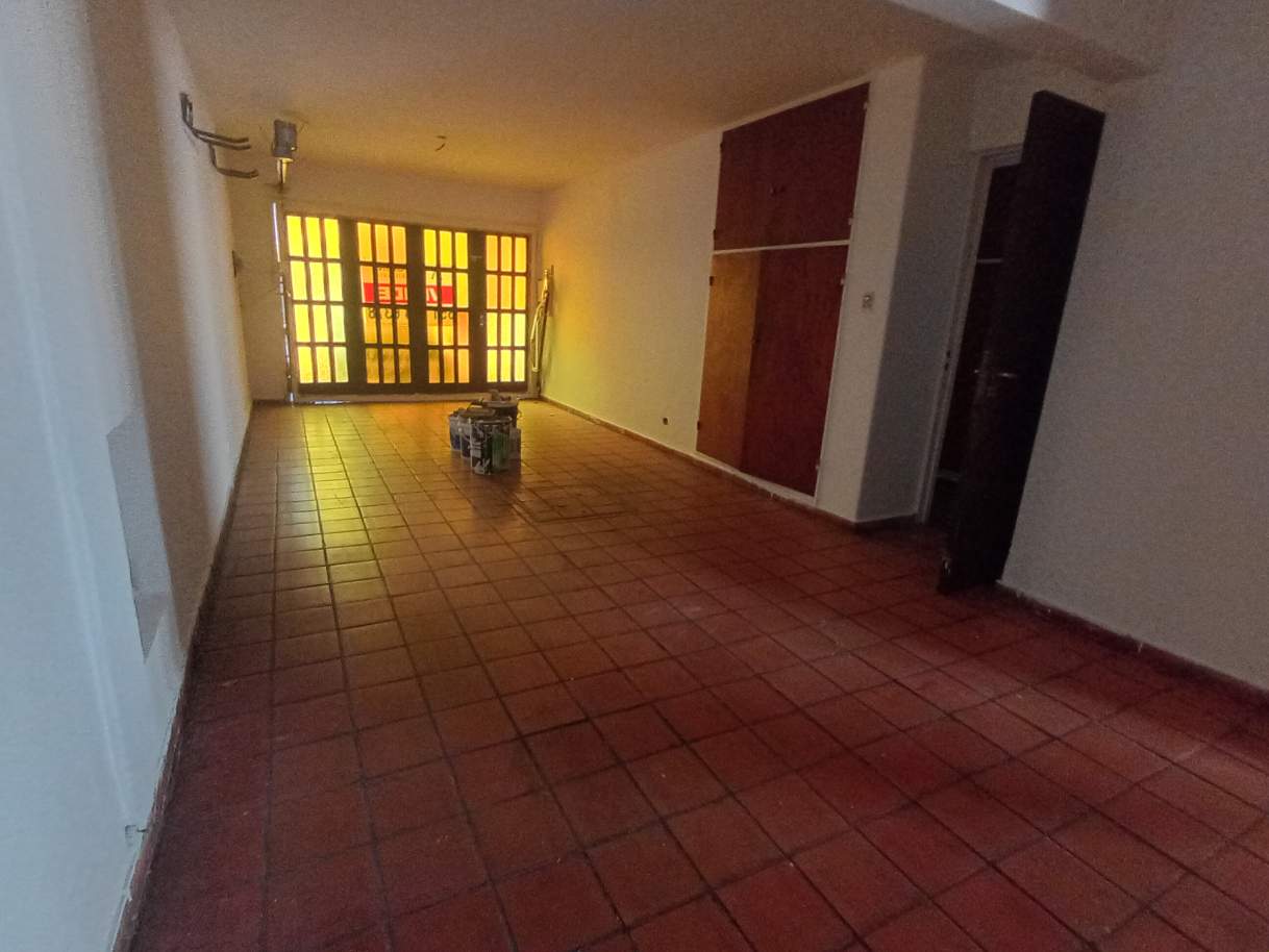 GRAN INMUEBLE , CATEGORÍA !!! CON ESCRITURA Y PLANOS