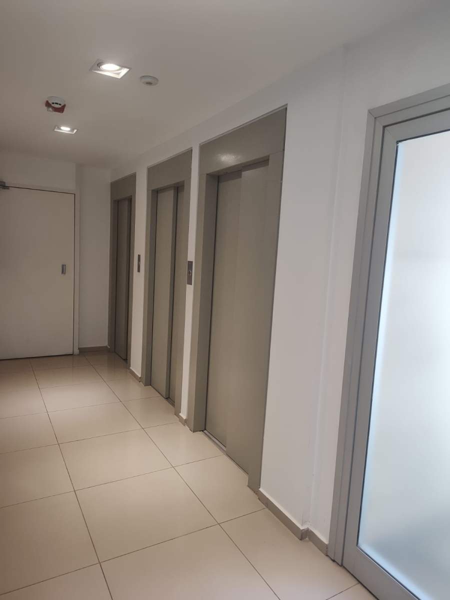 CAÑADA - OFICINA 132M2 - VISTA  - SEGURIDAD - A ESTRENAR!!!