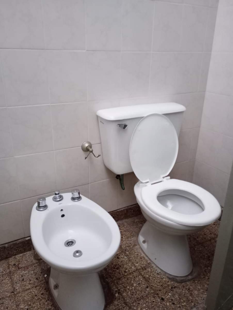 Alto Alberdi interno 2 dorm. Terraza, sin expensas