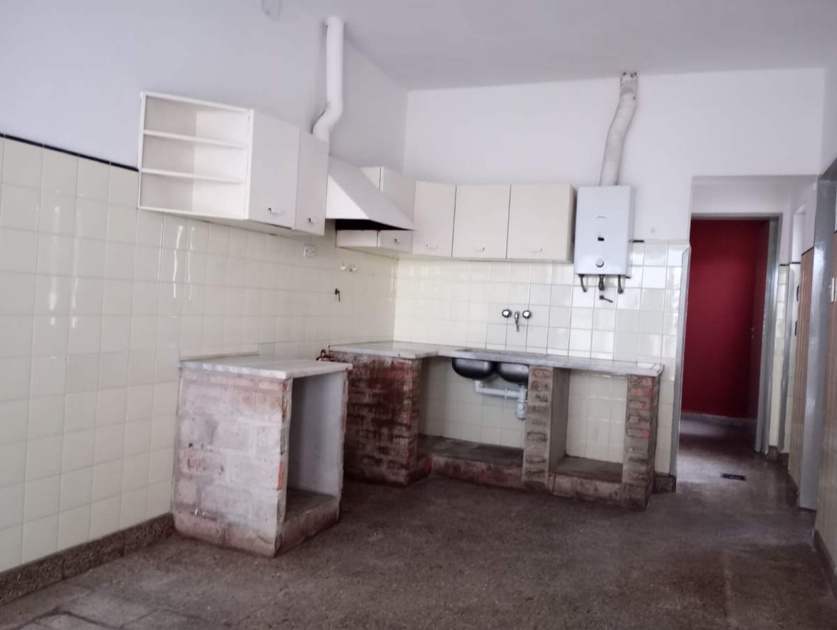 Alto Alberdi interno 2 dorm. Terraza, sin expensas