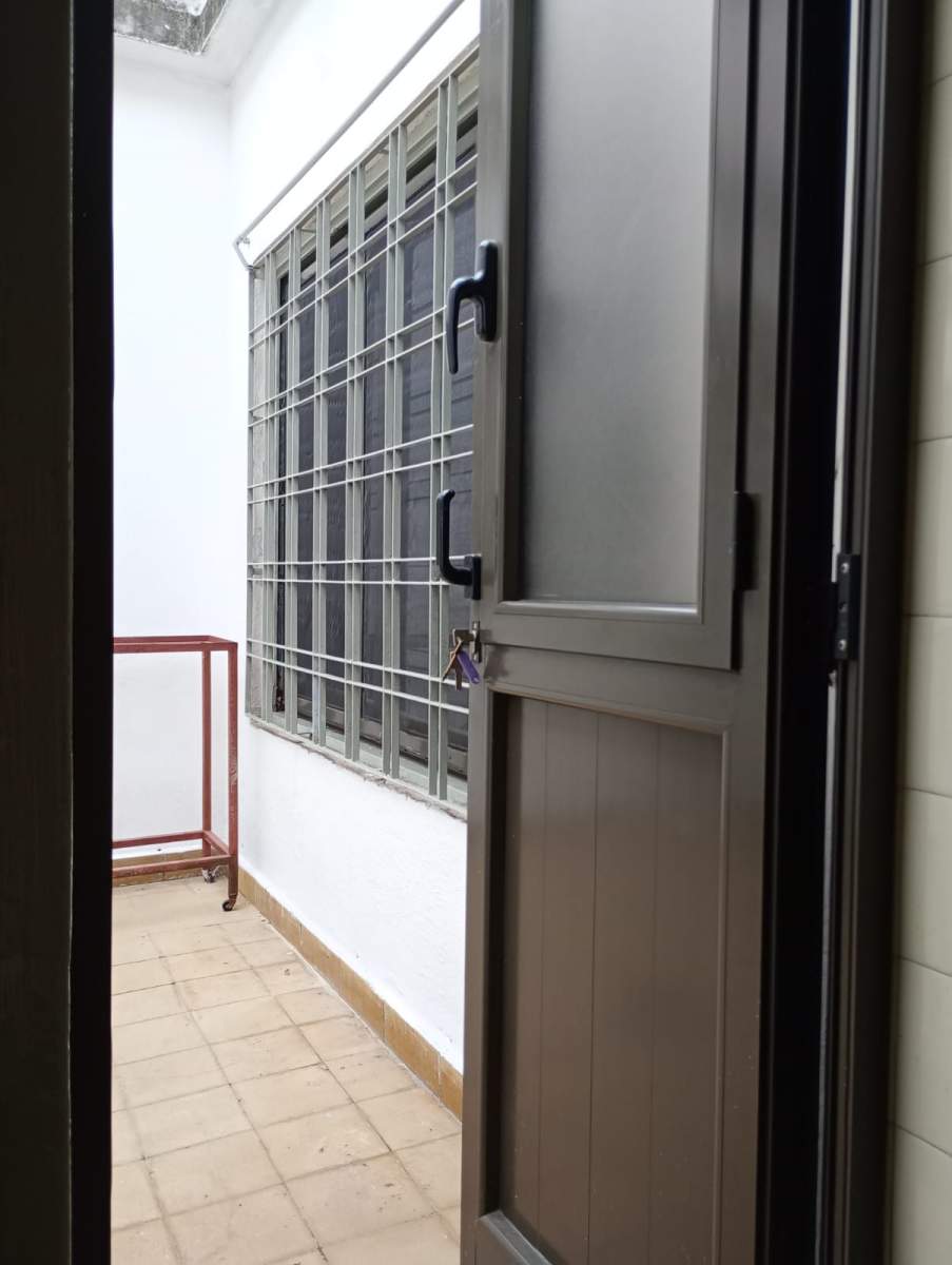 Alto Alberdi interno 2 dorm. Terraza, sin expensas
