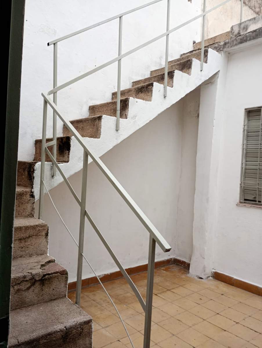 Alto Alberdi interno 2 dorm. Terraza, sin expensas