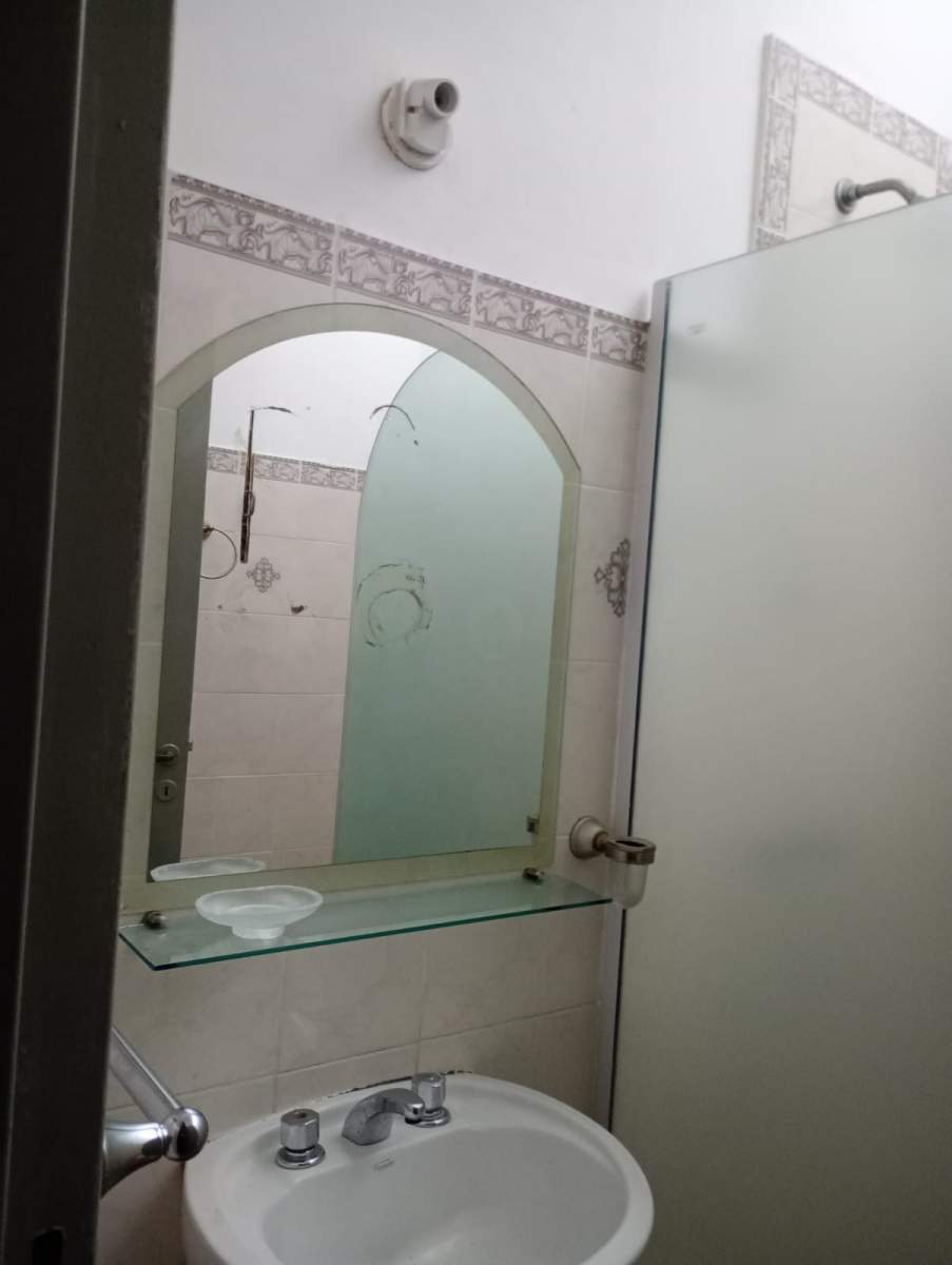 Alto Alberdi interno 2 dorm. Terraza, sin expensas