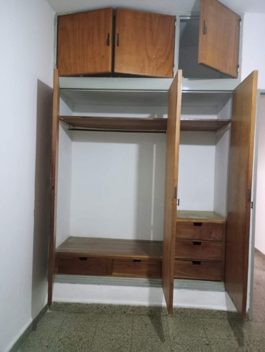 Alto Alberdi interno 2 dorm. Terraza, sin expensas