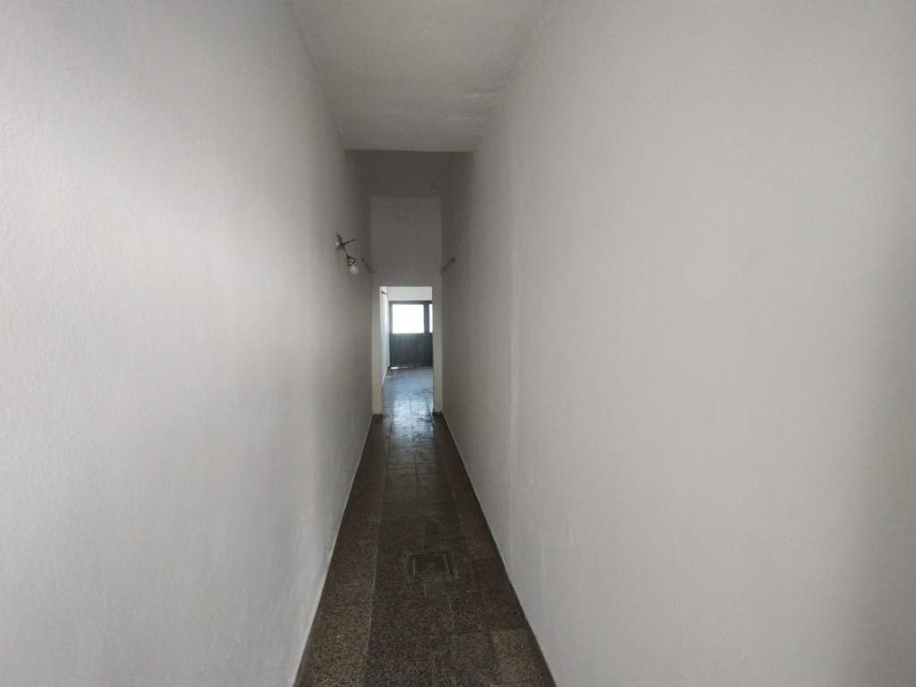 Casa interna en barrio Yapeyú - Cochera propia