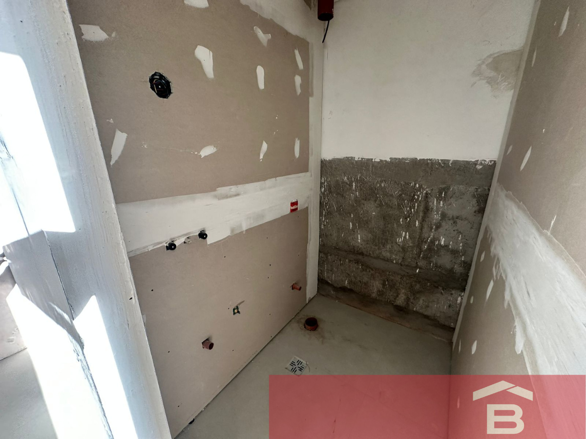 Oficina Premium en Alquiler  Zona Norte  Av. Rafael Núñez 3586
