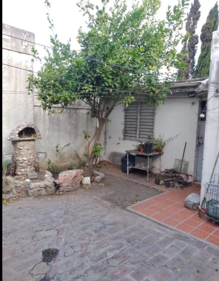 Casa en venta - 2 Dormitorios - B Pueyrredón