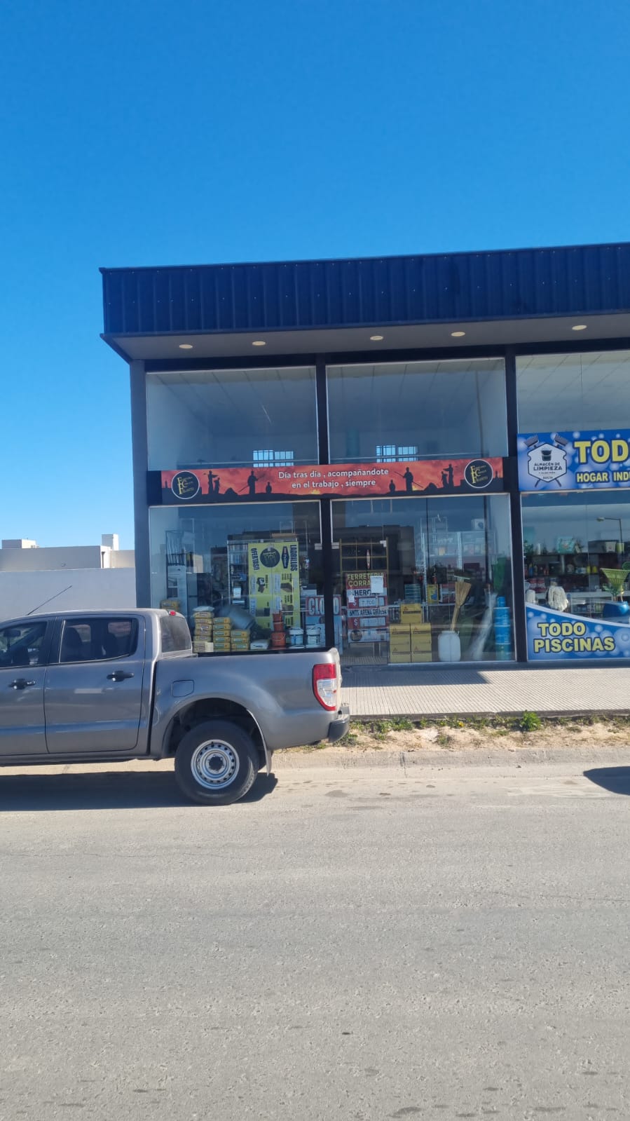 LOCAL COMERCIAL EN DOCTA