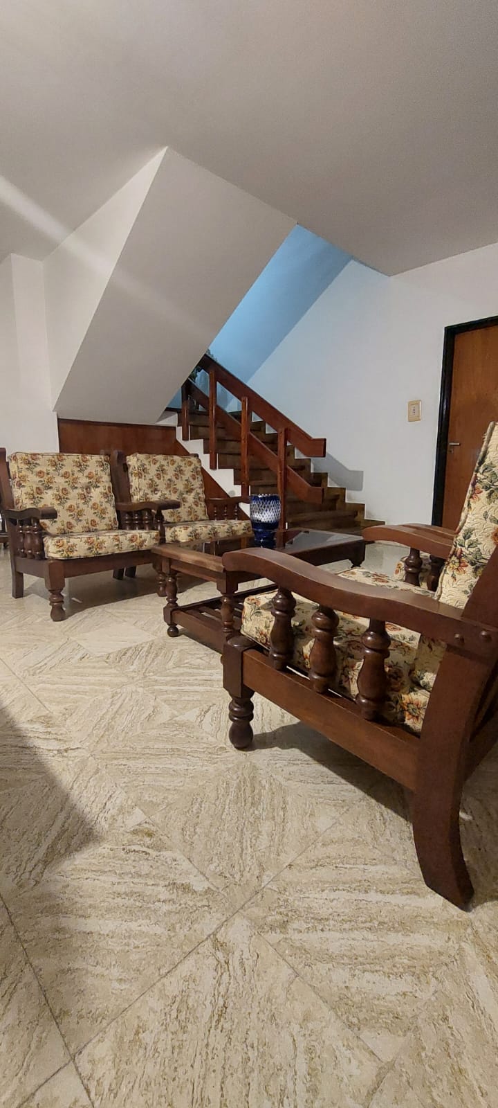 CASA CON PILETA - ALTAMIRA