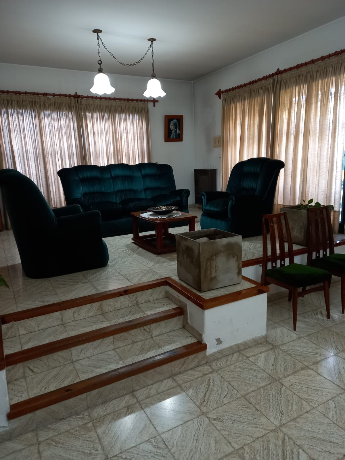 CASA CON PILETA - ALTAMIRA