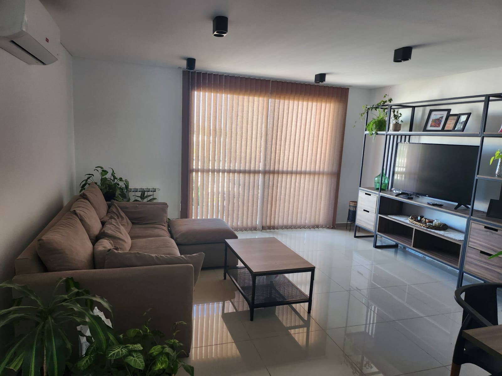 FONTANAS DEL SUR  DEPARTAMENTO DE 3 DORMITORIOS CON COCHERA Y AMENITIES PREMIUM