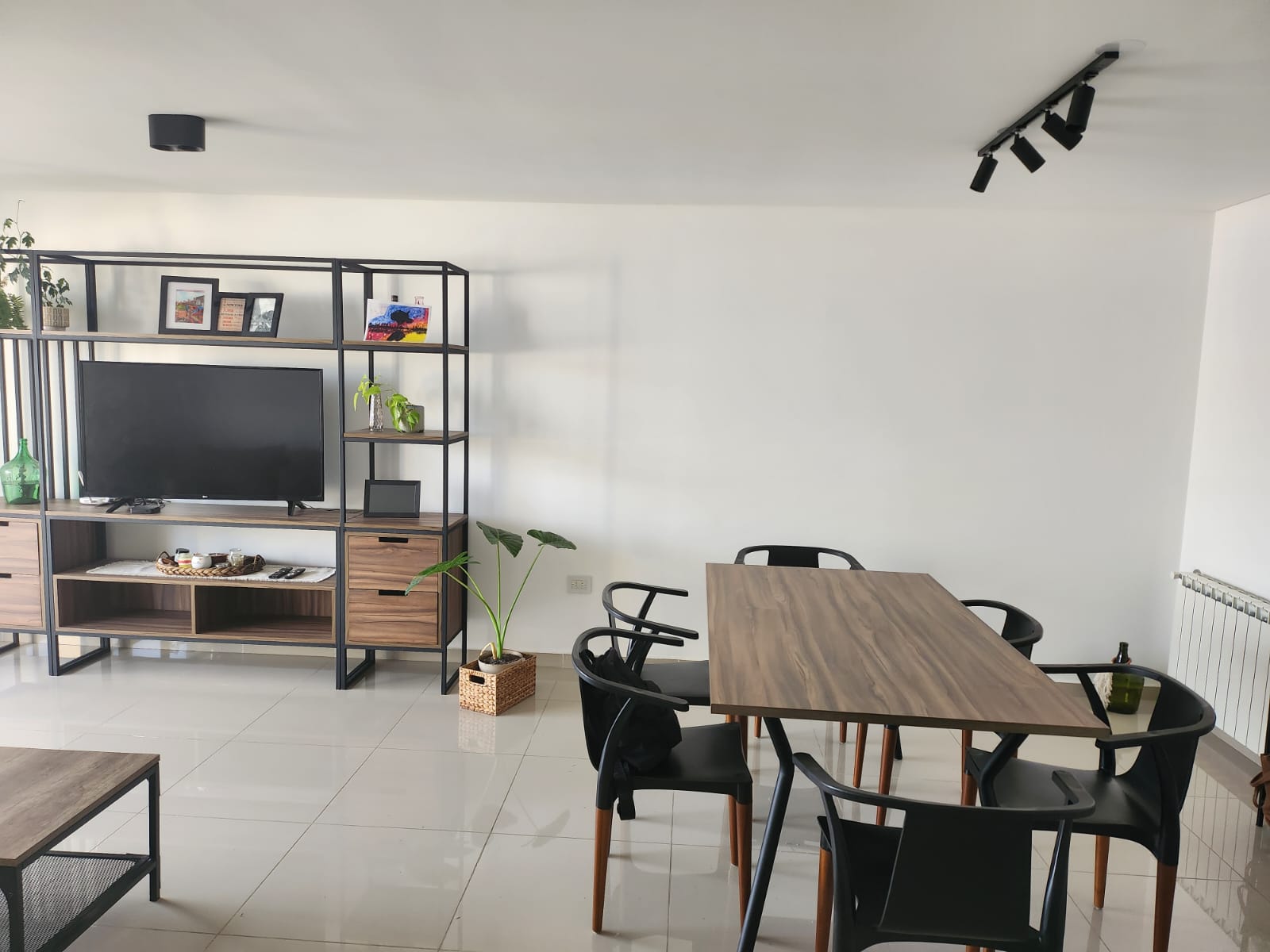FONTANAS DEL SUR  DEPARTAMENTO DE 3 DORMITORIOS CON COCHERA Y AMENITIES PREMIUM