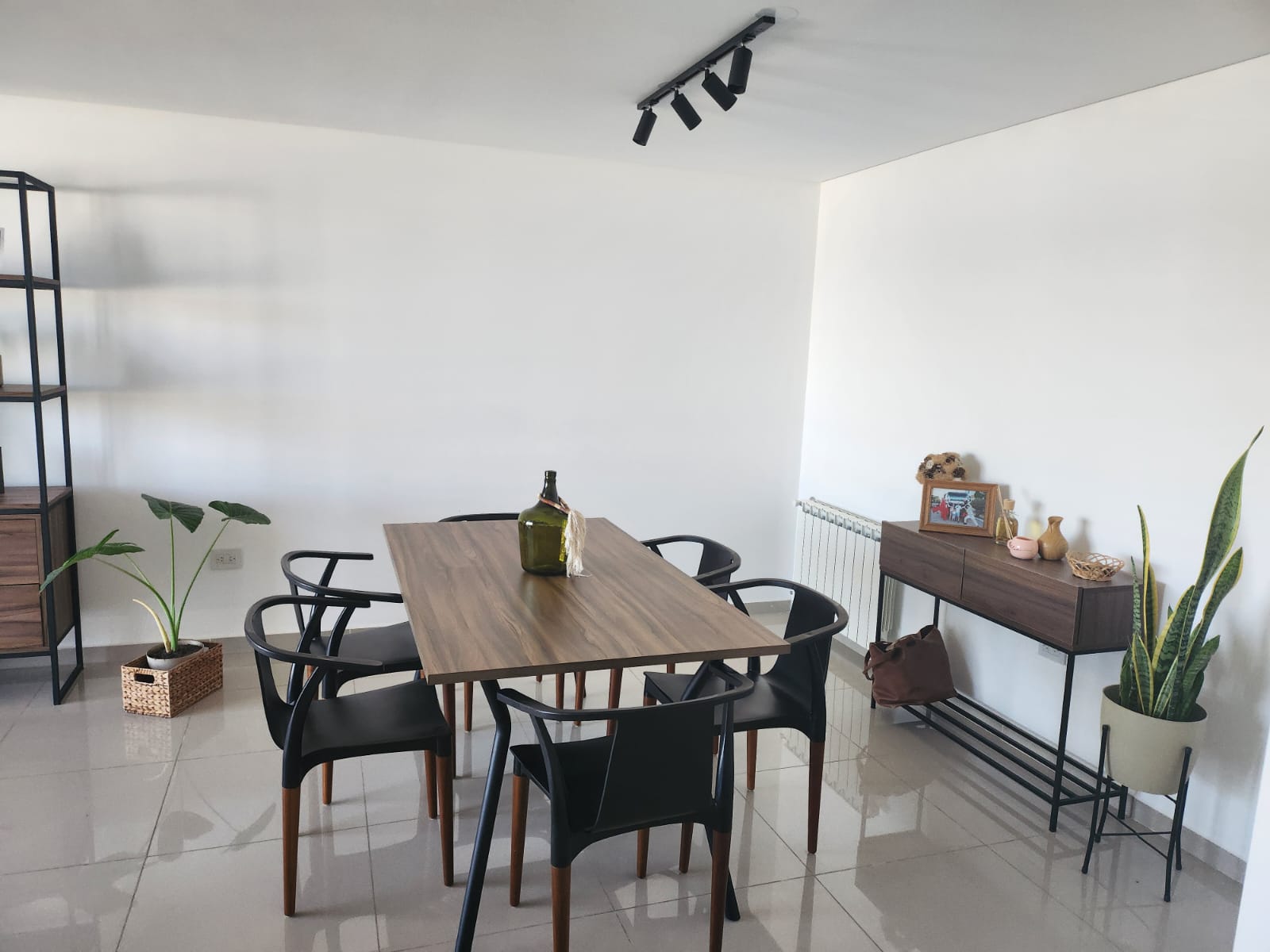 FONTANAS DEL SUR  DEPARTAMENTO DE 3 DORMITORIOS CON COCHERA Y AMENITIES PREMIUM