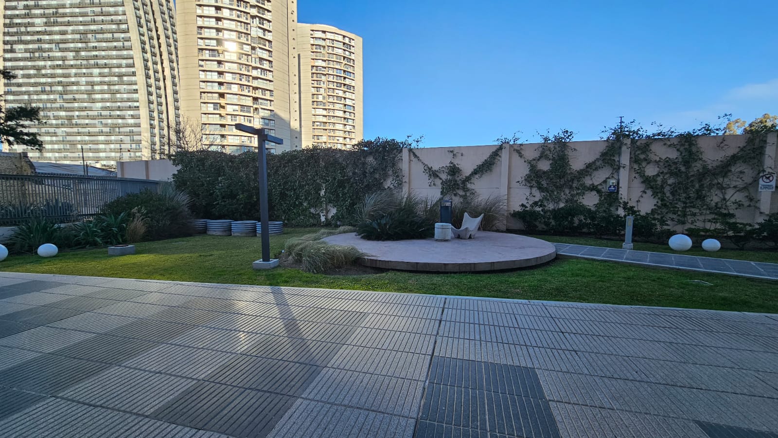 VENDO DEPARTAMENTO 1 DORMITORIO EN COMPLEJO CARDINALES NUEVO SUQUIA