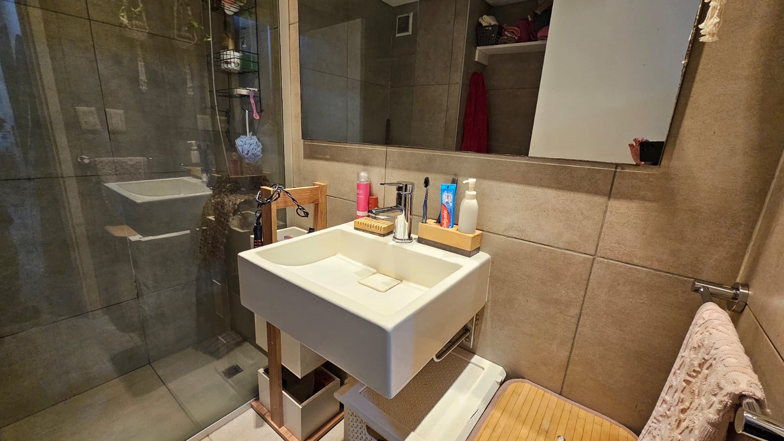 VENDO DEPARTAMENTO 1 DORMITORIO EN COMPLEJO CARDINALES NUEVO SUQUIA