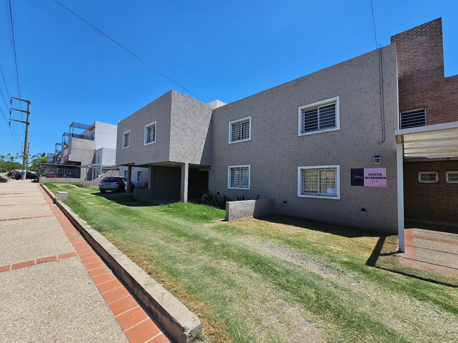 DÚPLEX EN VENTA  3 DORMITORIOS  COMPLEJO LAS JARKANAS (VALLE ESCONDIDO) APTO CRÉDITO