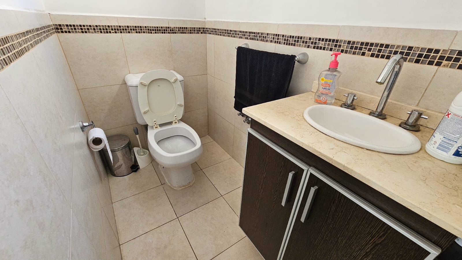DÚPLEX EN VENTA  3 DORMITORIOS  COMPLEJO LAS JARKANAS (VALLE ESCONDIDO) APTO CRÉDITO