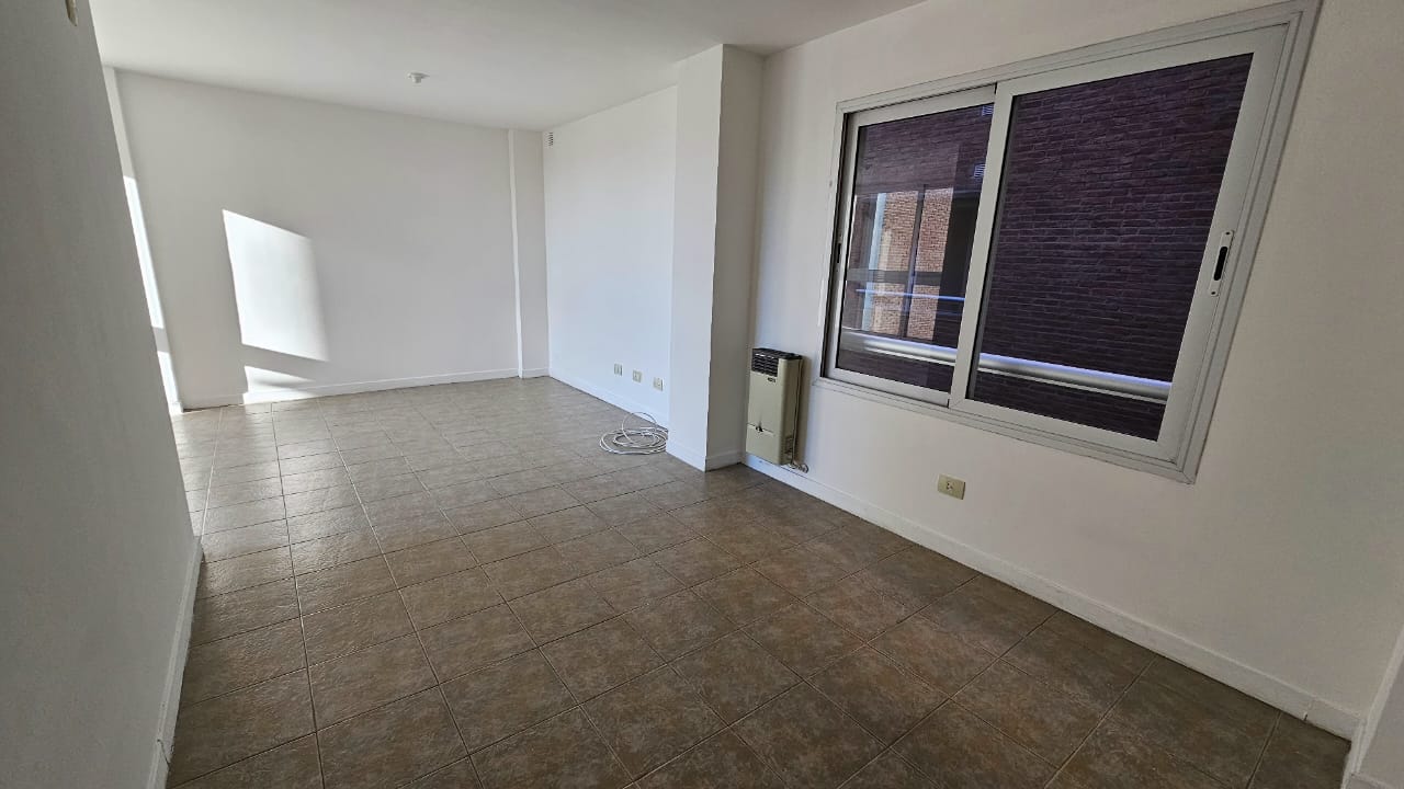VENDO DEPARTAMENTO DE 1 DORMITORIO EN COMPLEJO MILÉNICA UNIVERSITARIA - EXCELENTE OPORTUNIDAD DE INVERSIÓN