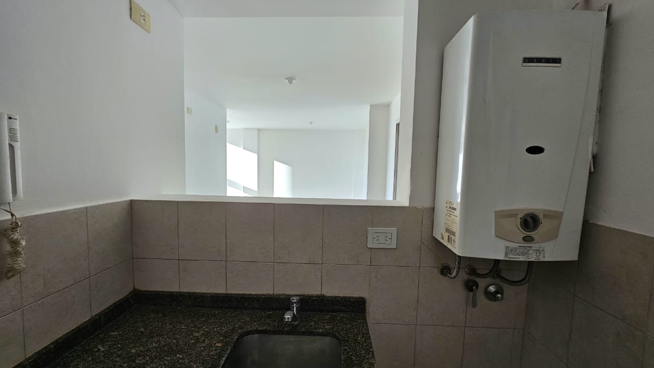 VENDO DEPARTAMENTO DE 1 DORMITORIO EN COMPLEJO MILÉNICA UNIVERSITARIA - EXCELENTE OPORTUNIDAD DE INVERSIÓN