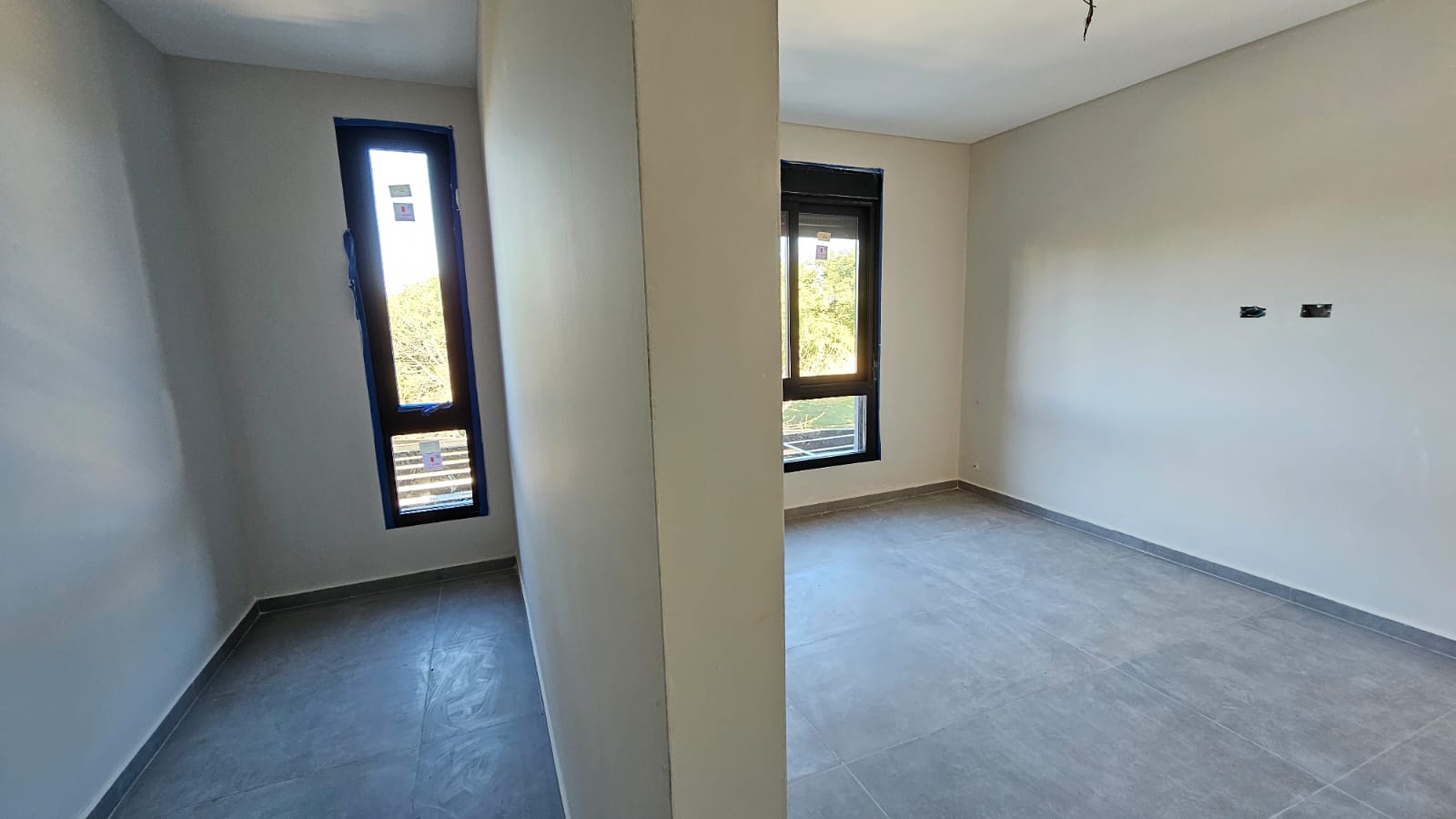 VENDO CASA DE 3 DORMITORIOS ( SUITE EN PB) A ESTRENAR EN MIRADORES 1 ( MANANTIALES 1)