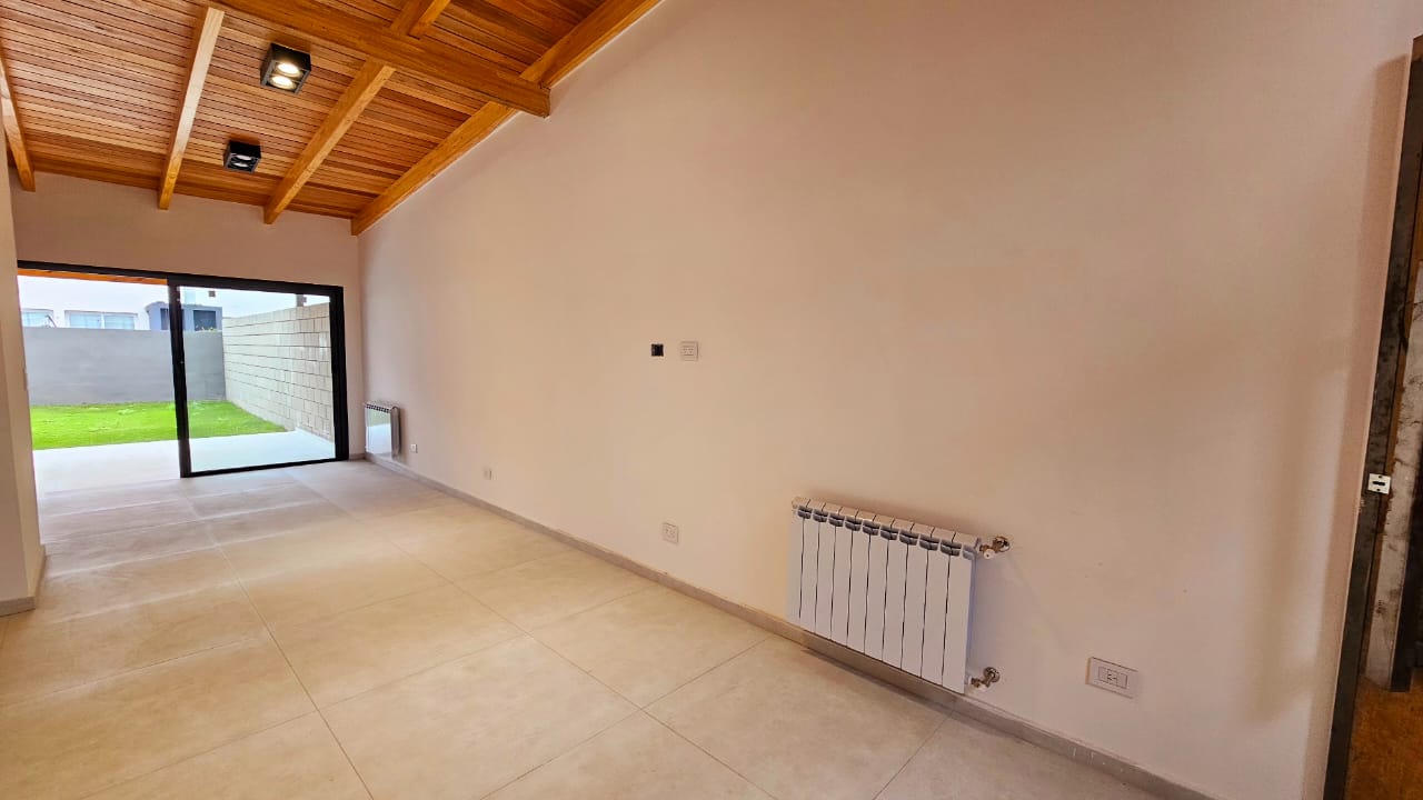 MODERNO DÚPLEX EN PLANTA BAJA EN DOCTA  ¡LISTO PARA MUDARTE!