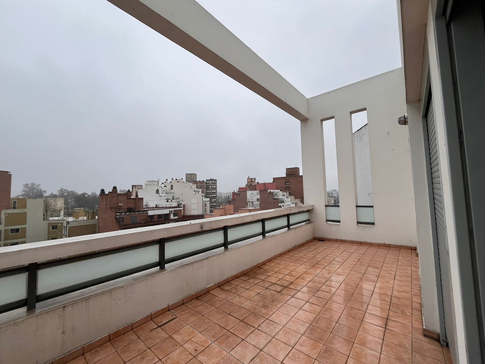 ALQUILER Depto Duplex Dos Dormitorios Nueva Córdoba