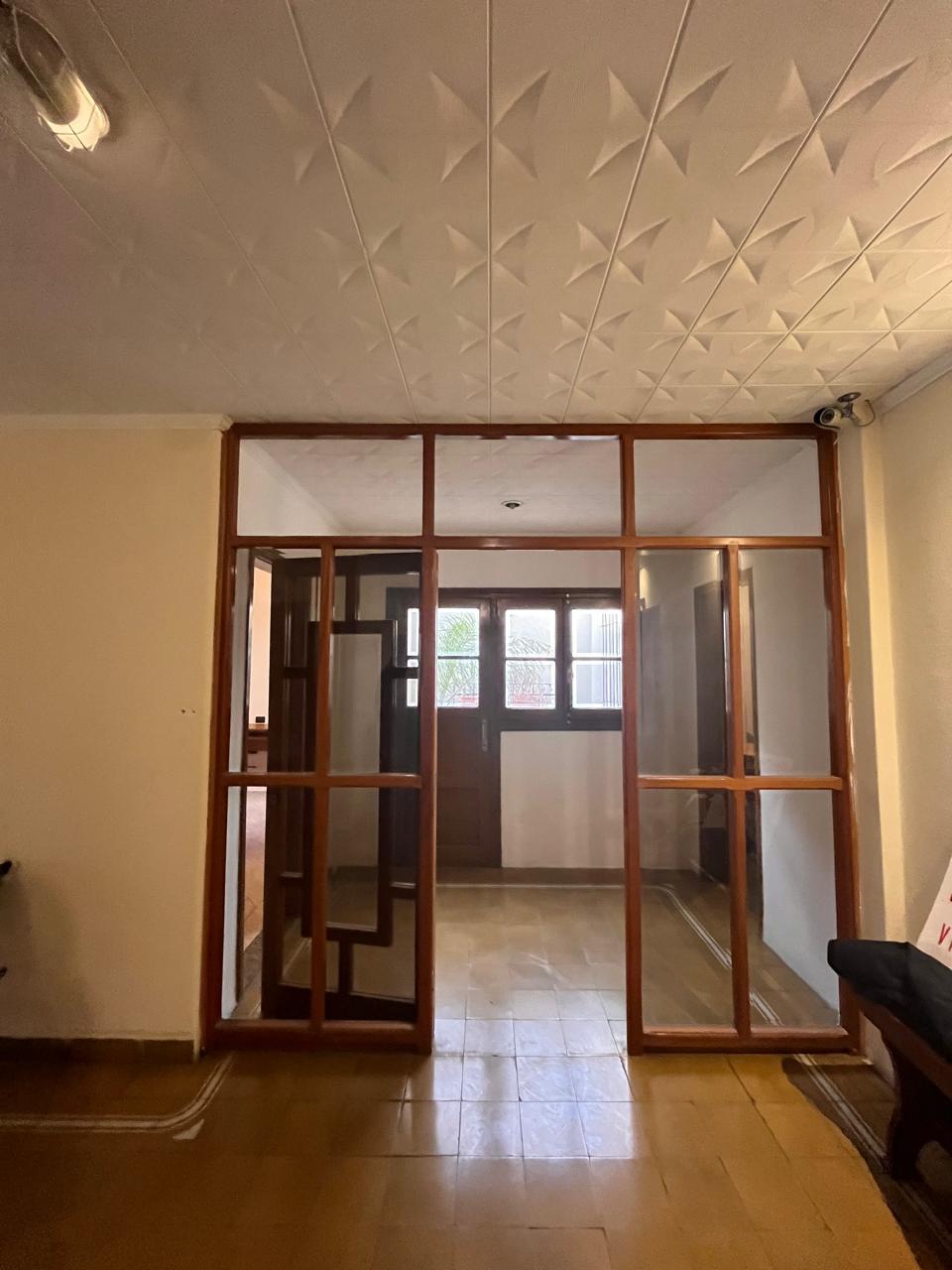 ALQUILER Oficina dos privados Centro