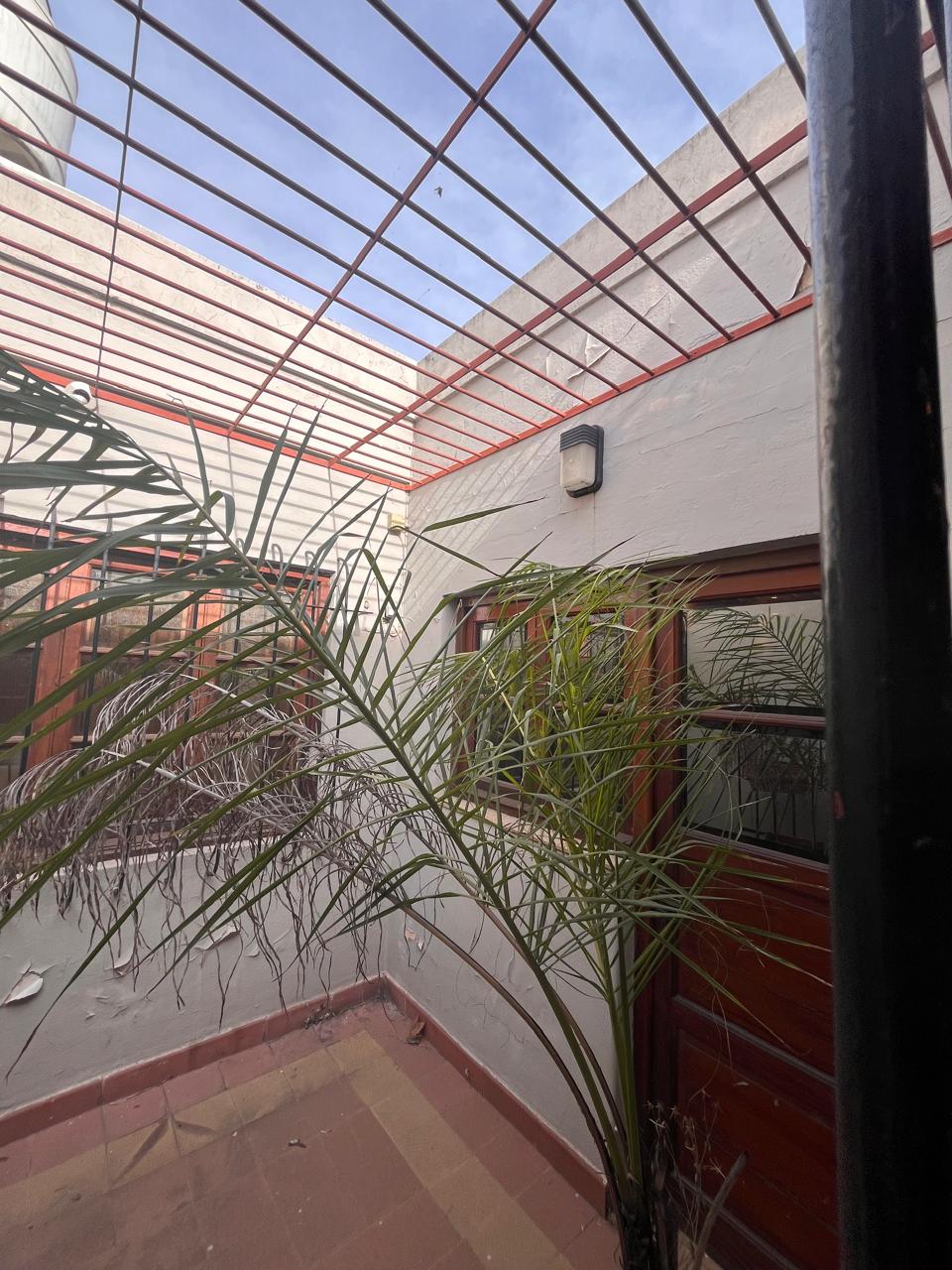 ALQUILER Oficina dos privados Centro