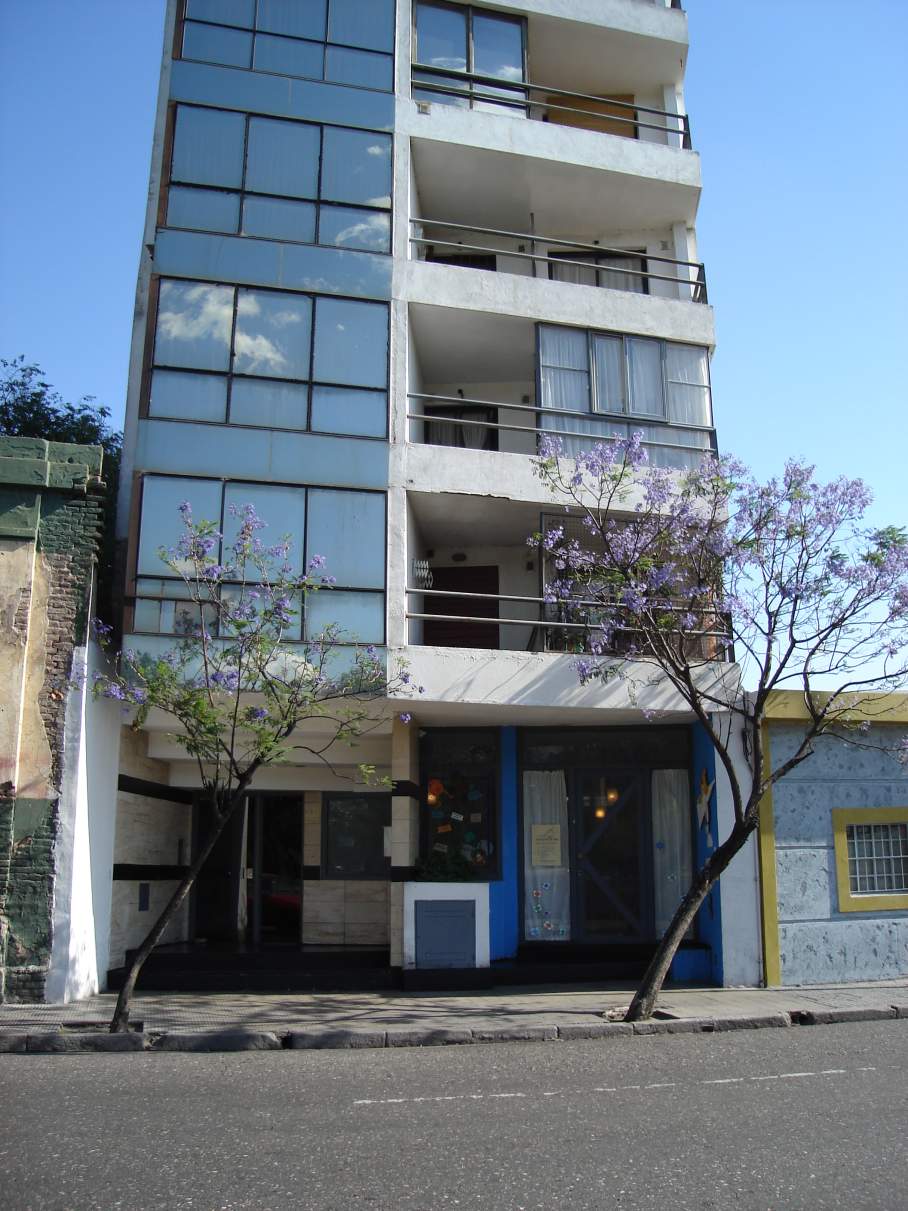 Alquiler  Bv. Mitre 289 monoambiente Centro, Frente a EPEC