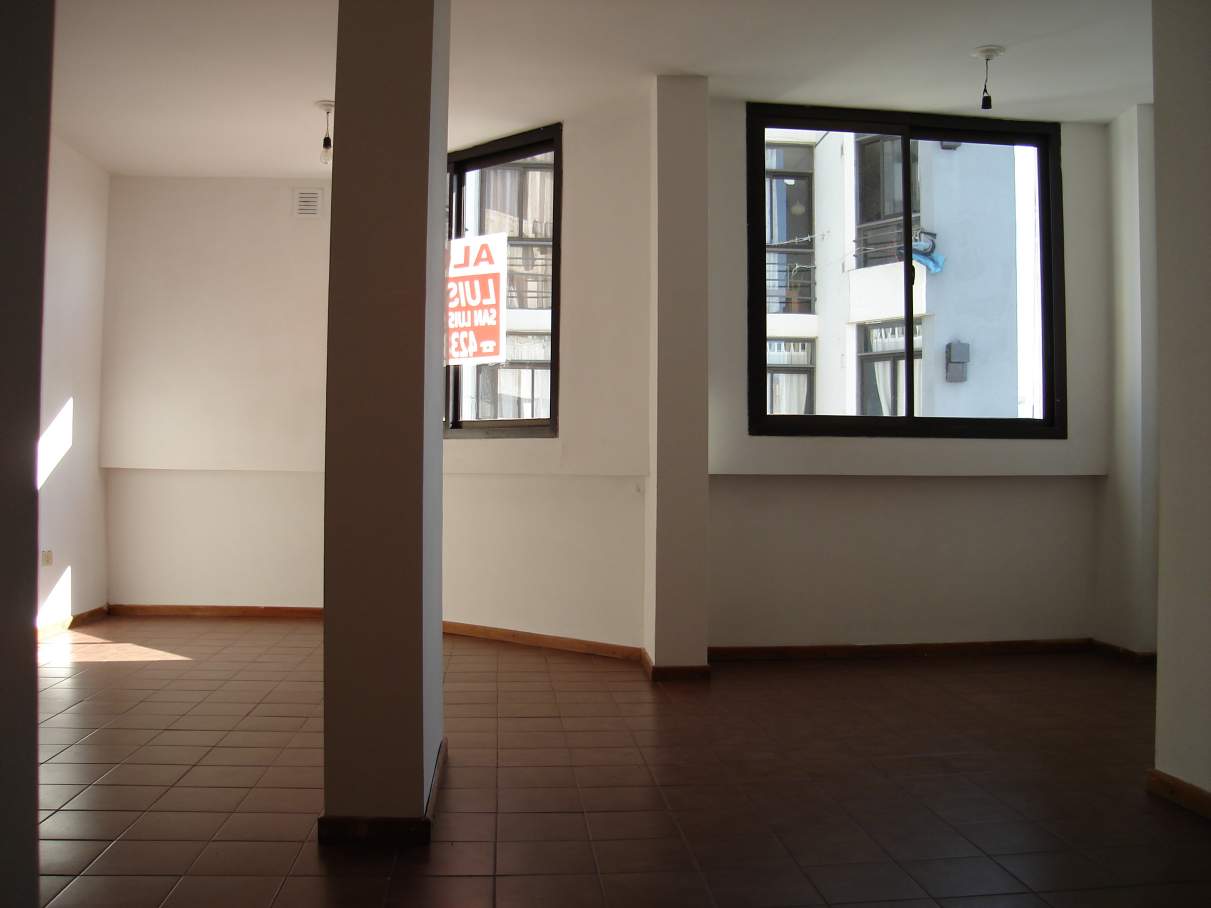 Alquiler  Bv. Mitre 289 monoambiente Centro, Frente a EPEC