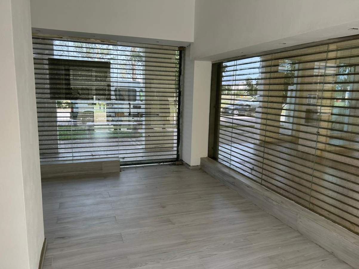 Alquilo Local Comercial- Frente a plaza  B Procrear Liceo