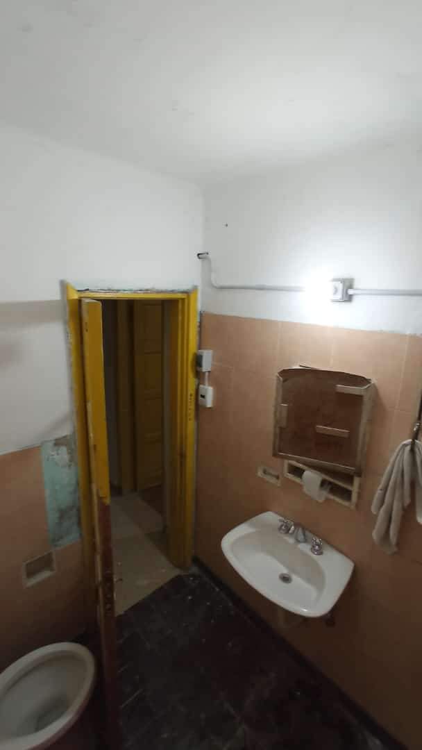 VENTA CASA 4 DORM ALBERDI A REFACCIONAR INVERSIÓN
