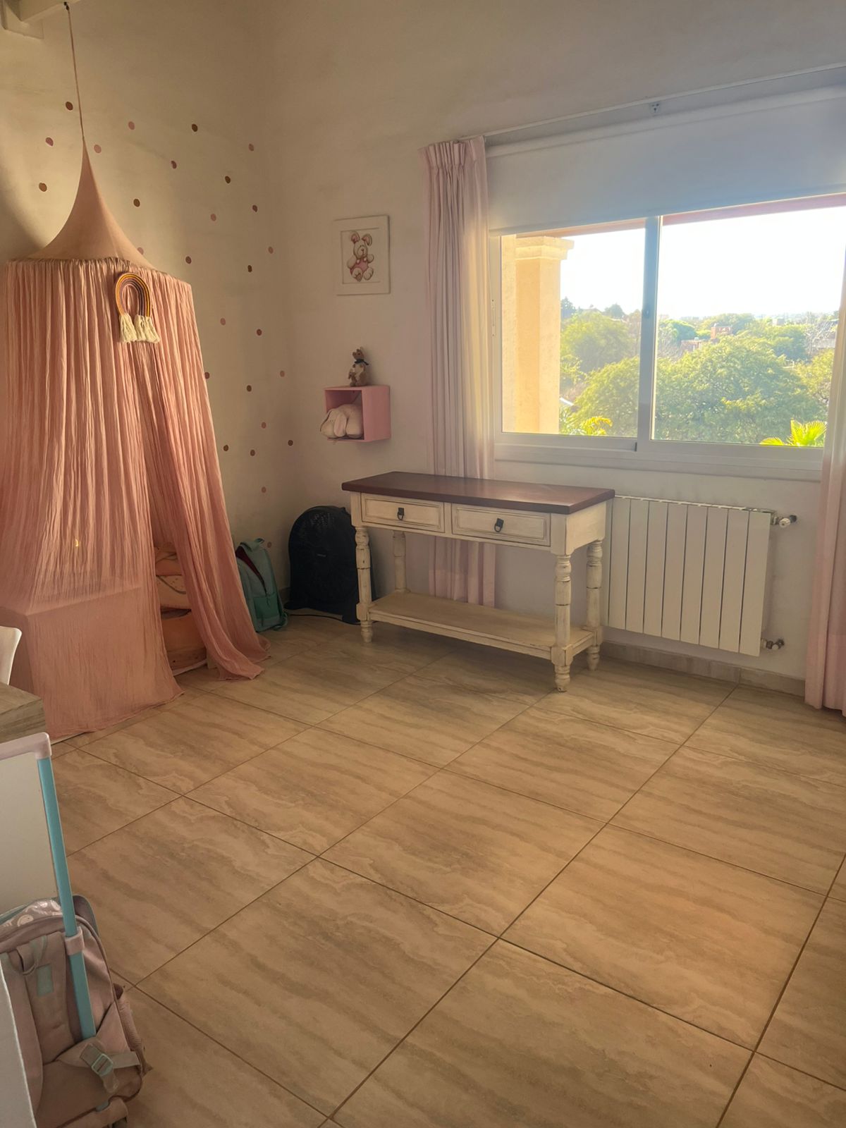 Casa Cuatro Hojas Mendiolaza 3 dormitorios amplio terreno pileta vistas