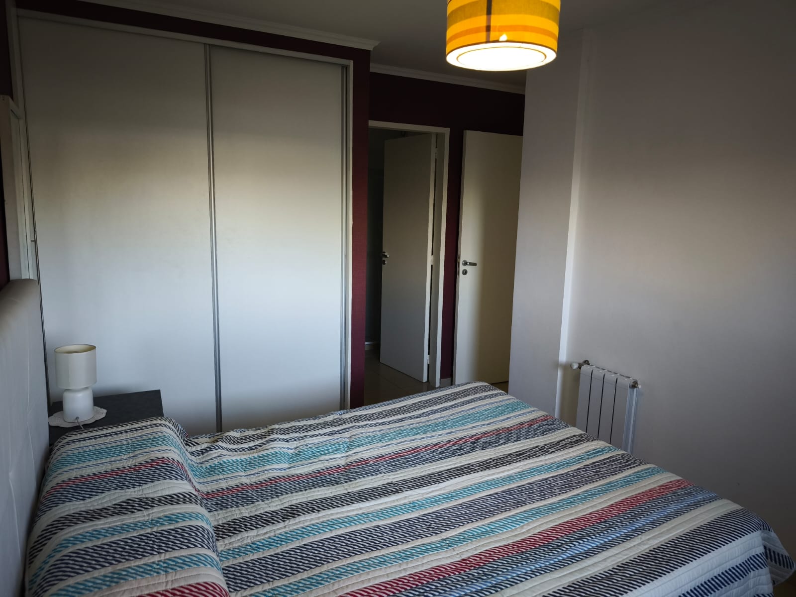 Dpto. Amoblado. 2 dorm. 2 baños. Seguridad 24 hs. B Cerrado Bardas