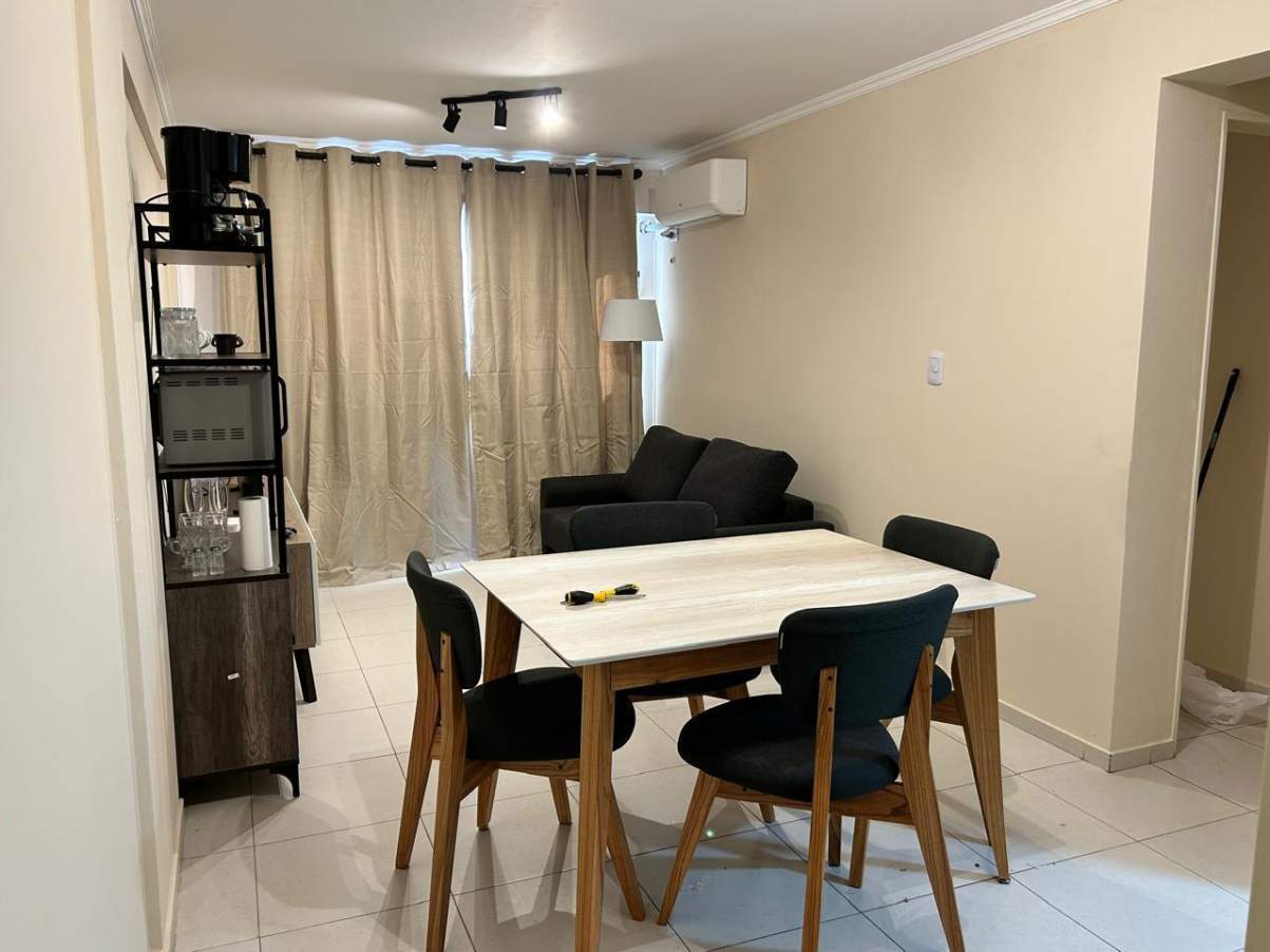 Se VENDE dpto Villa Sol